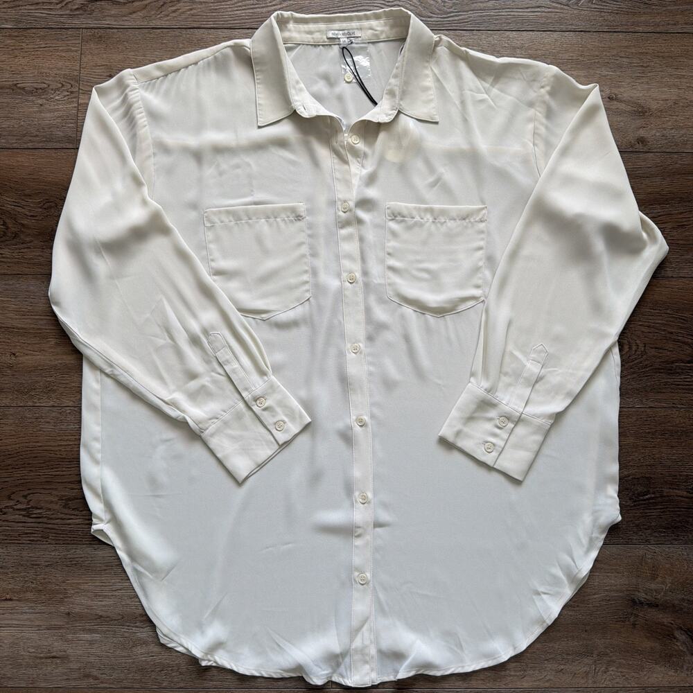 NWT REMI X REVOLVE Shirt Womens 1X Bone Off White Button Up Relaxed Oversized - Picture 11 of 11